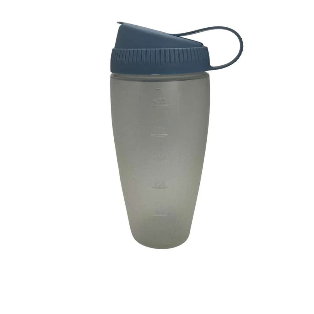 Rubbermaid 16 oz Salad Dressing‎ Shaker Blender Mixer Bottle Servin Saver